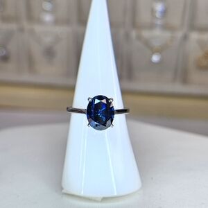 3ct Oval Royal Blue Moissanite Ring. Size 7.25